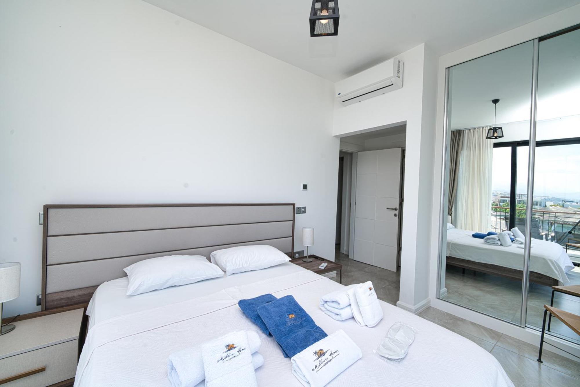 มัลดีฟส์ โฮมส์ Hotel Kalograia  ภายนอก รูปภาพ